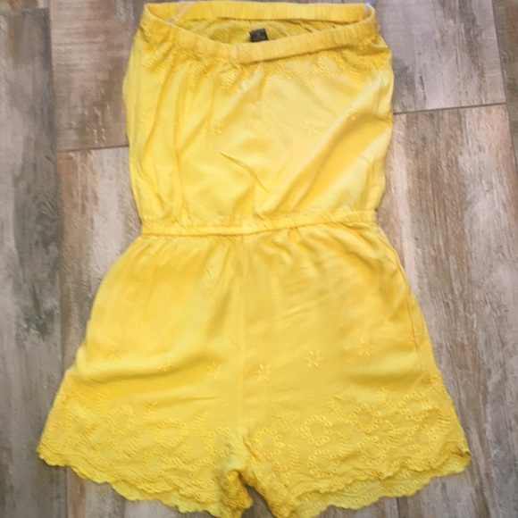 💫💫Adorable Angie romper - Picture 5 of 7